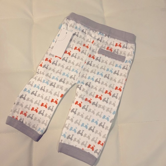 Boys side placket bodysuit and pants-comes as a set - Picture 3 of 5